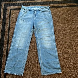 Old Navy Mid Rise Baggy Jeans